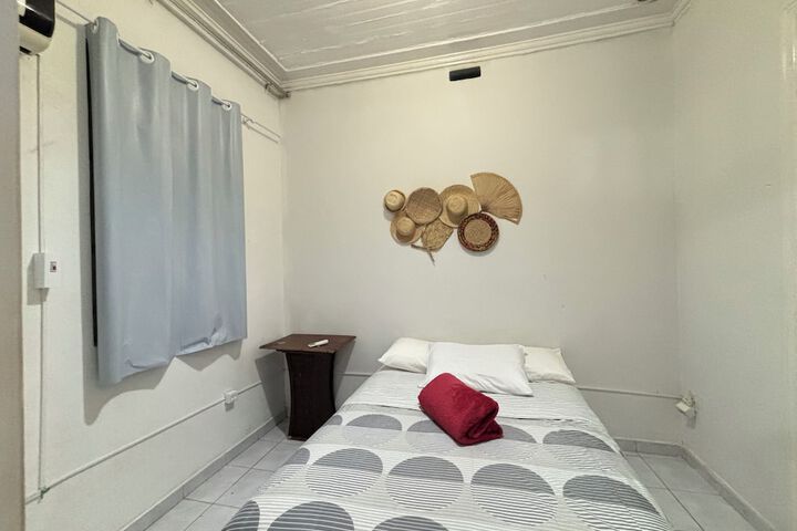 Room 3 of 22