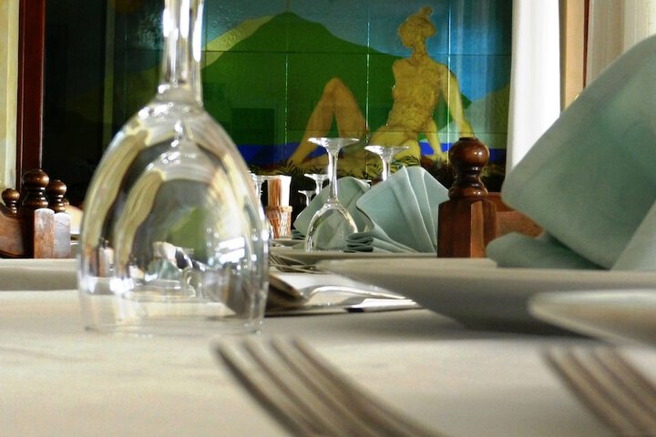 Dining 29 of 62