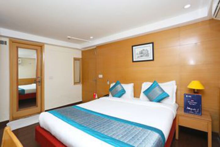 Room 7 of 21