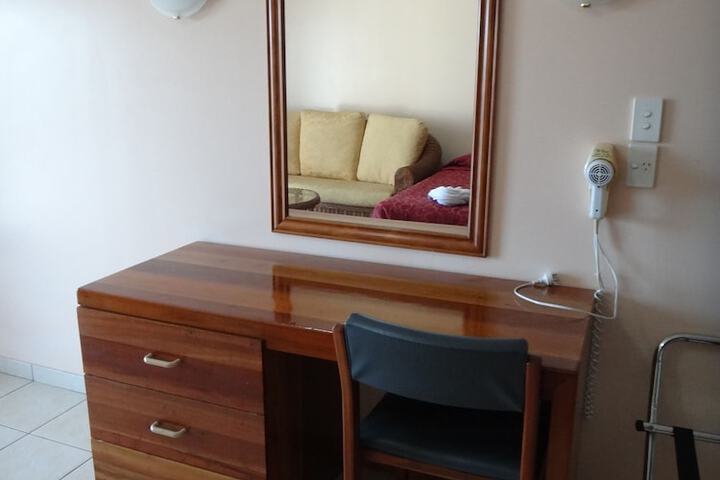 Room 21 of 51