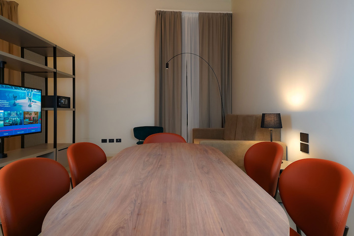 Room 12 of 20