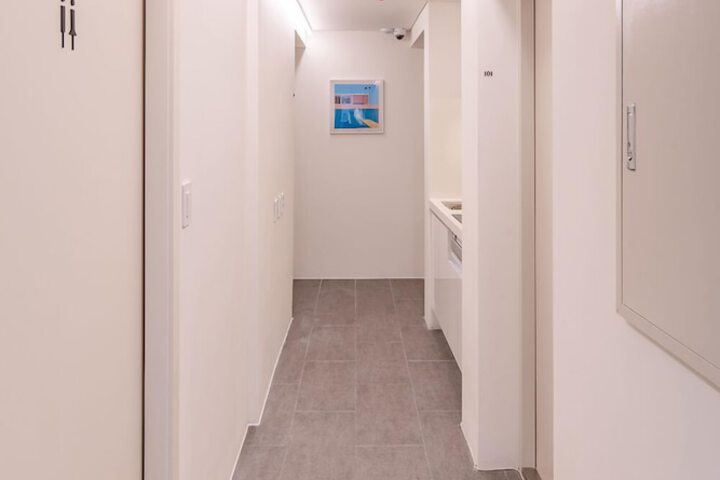 Room 64 of 96
