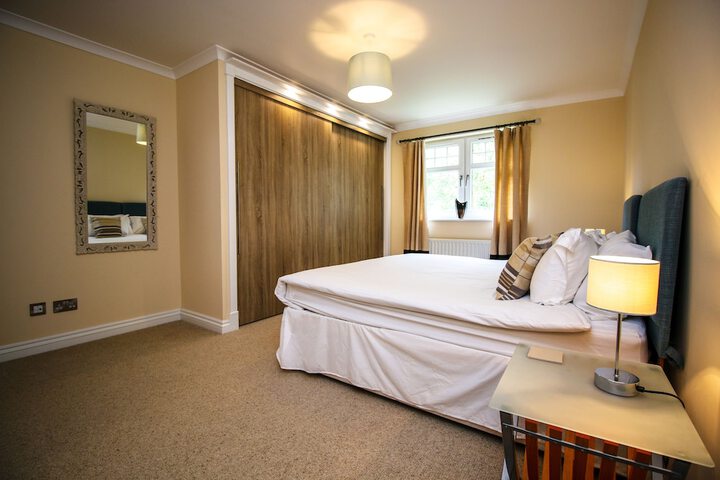 Room 9 of 74