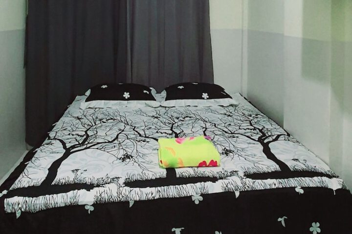 Room 6 of 21