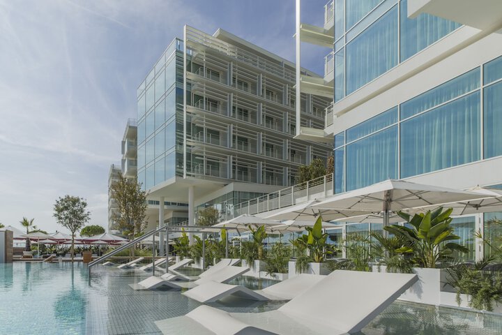 Hotel 51 of 52