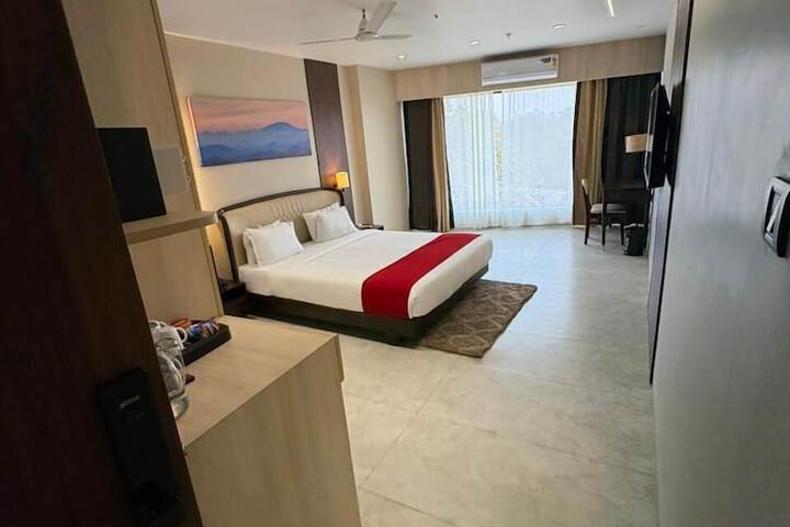 Room 7 of 15
