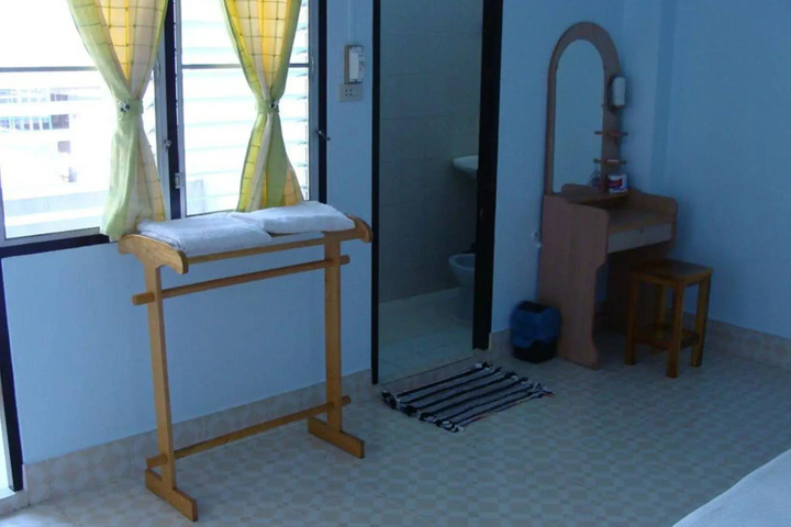 FAME GUESTHOUSE