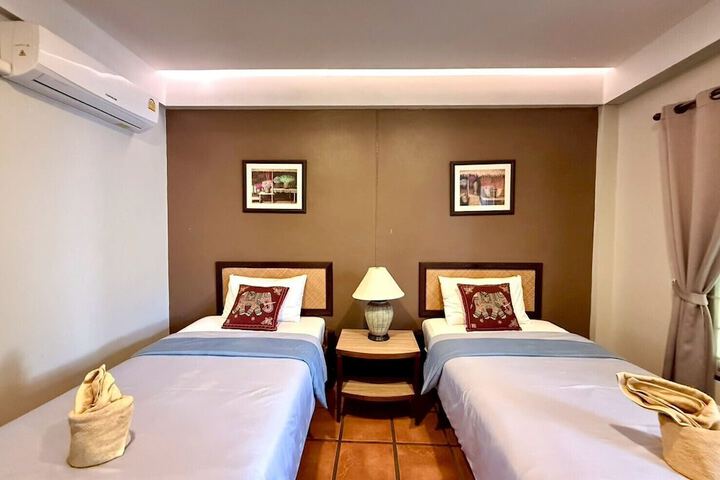 Room 19 of 73