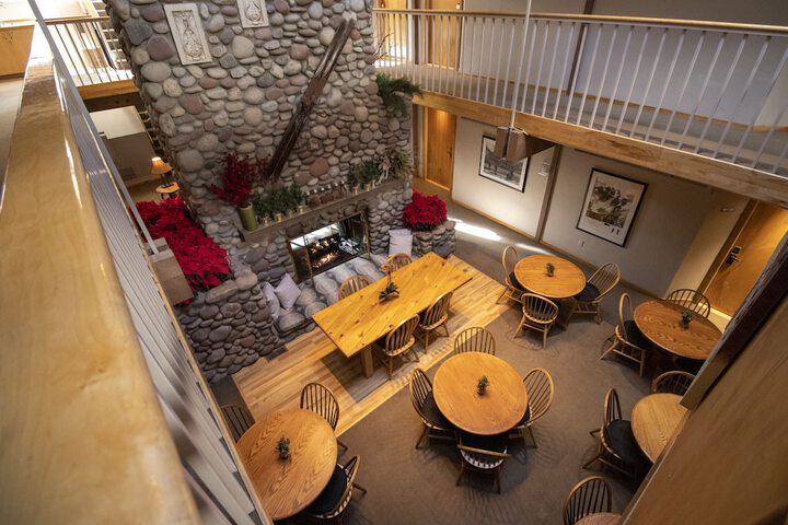 Hotel Interior 7 of 64