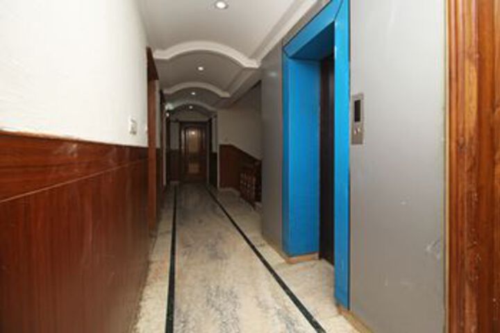 Ballroom/Hall 17 of 23