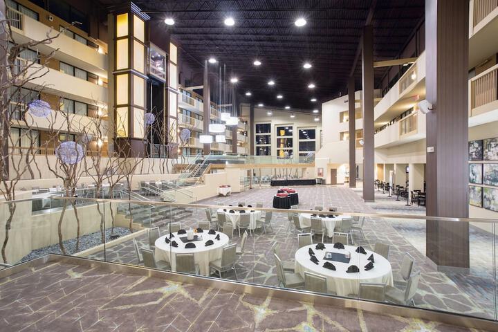Guest Lobby