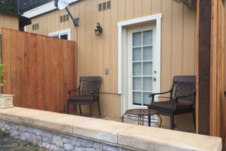Terrace/Patio 37 of 38