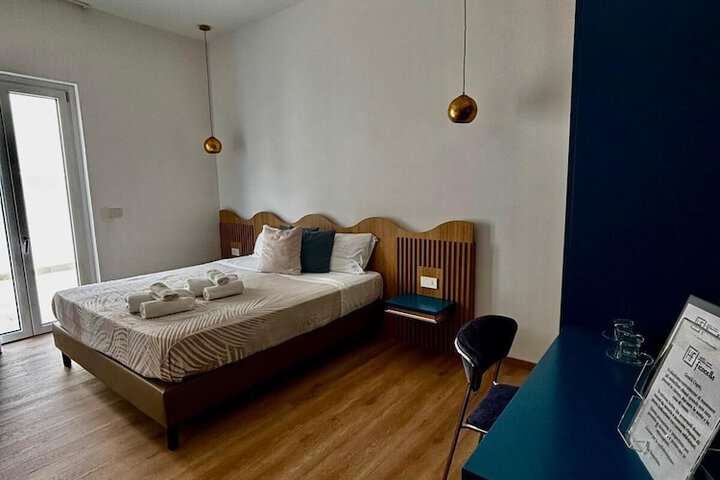 Room 71 of 122