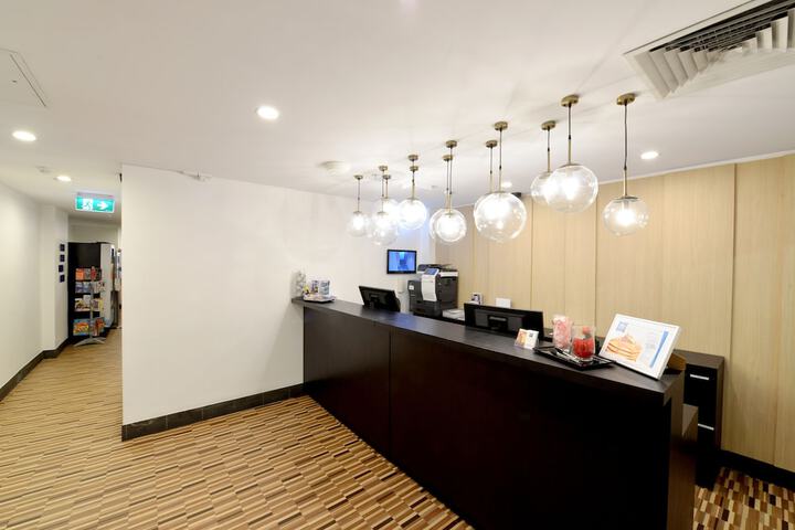 Hotel Interior 4 of 38