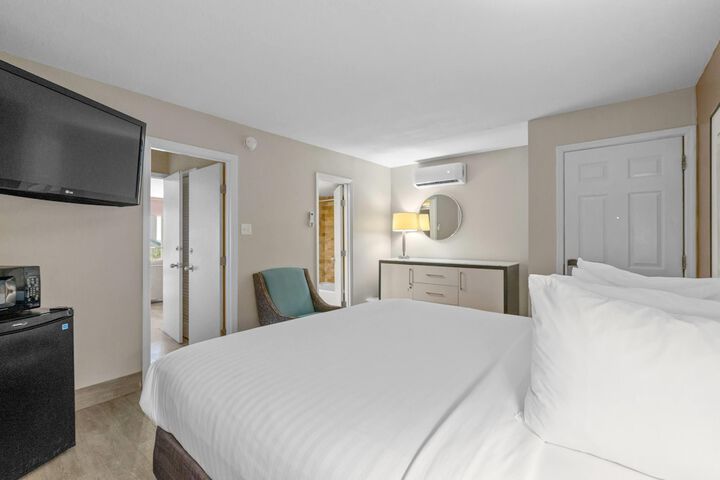 Room 44 of 116