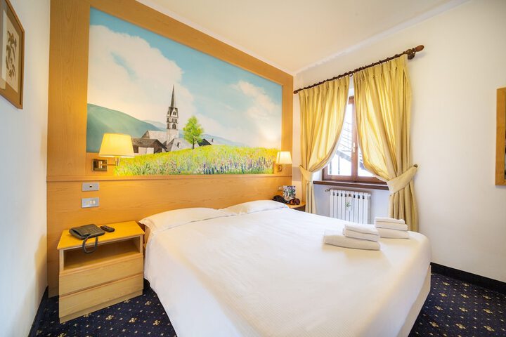 Room 15 of 47