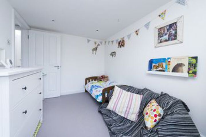 Room 12 of 30