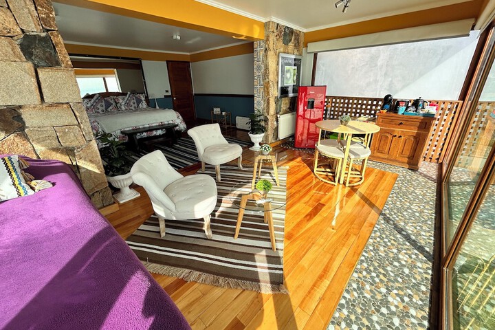 Room 73 of 180