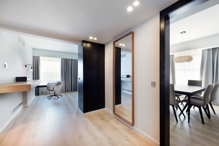 Room amenity