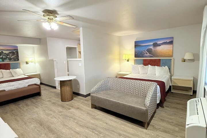 Room 17 of 54
