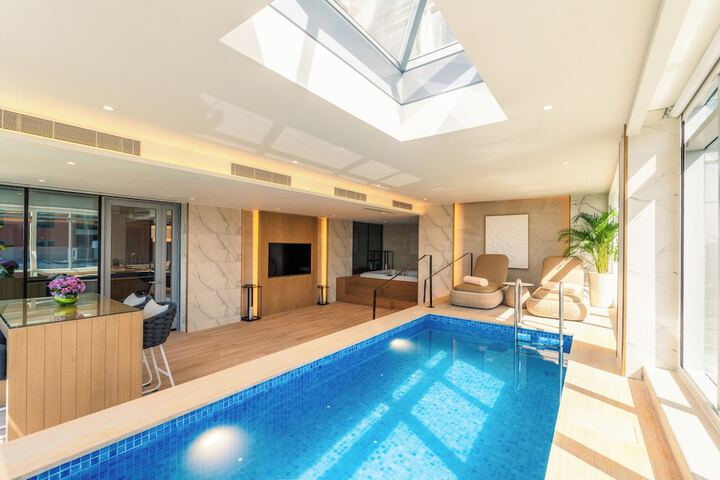 Pool 59 of 170
