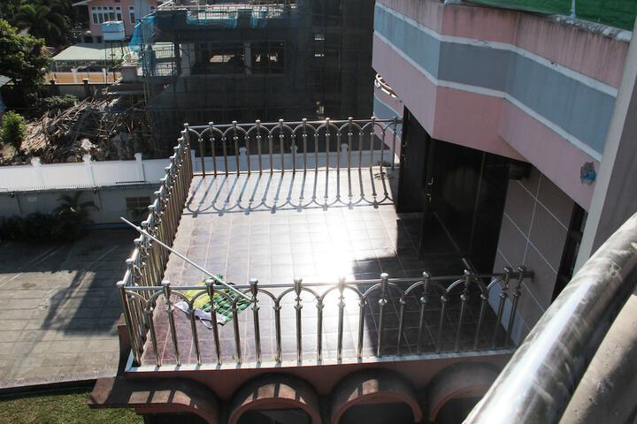 Terrace/Patio 31 of 32