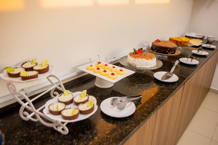 Breakfast/Coffee Service 55 of 64