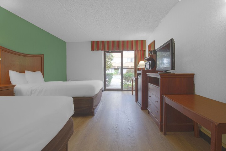 Double Accessible King Size Bed (18 of 21)