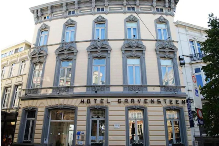 Exterior of Hotel Gravensteen