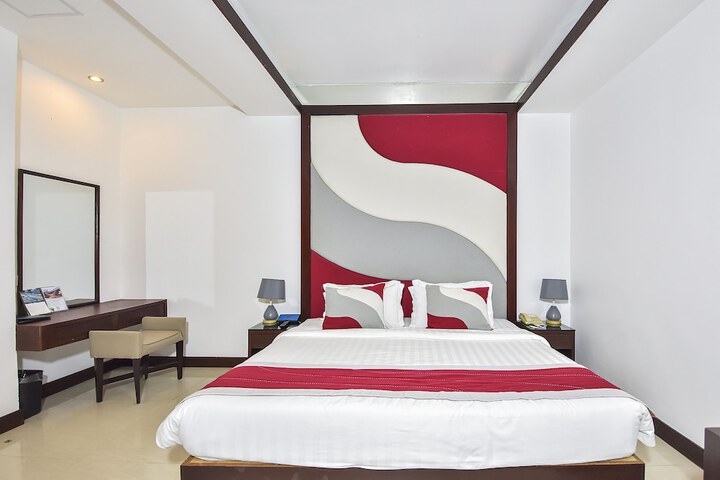 Room 25 of 177