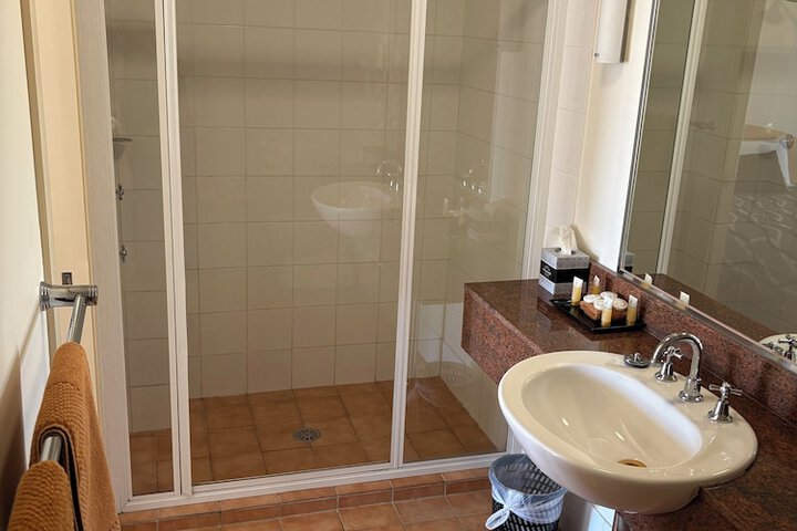 Vanity Photo
