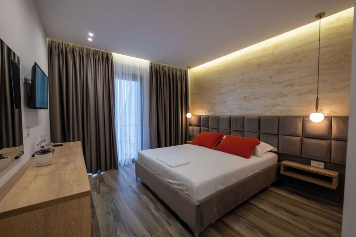 Room 39 of 61