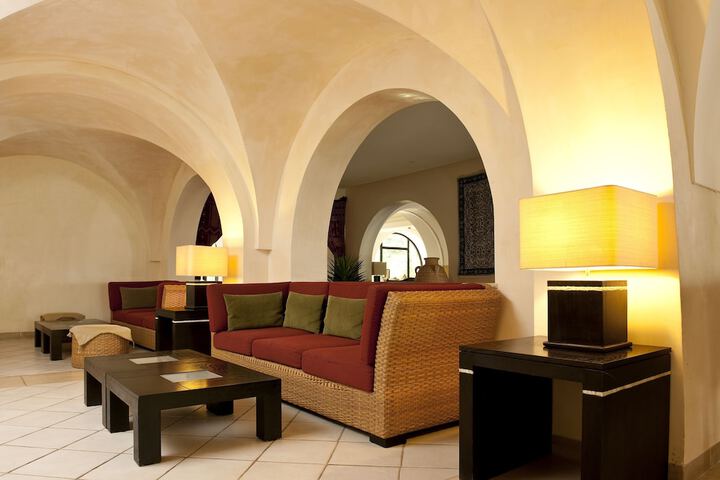 Lobby Entry