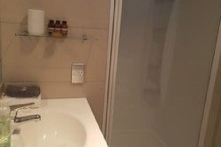 Room 4 of 26