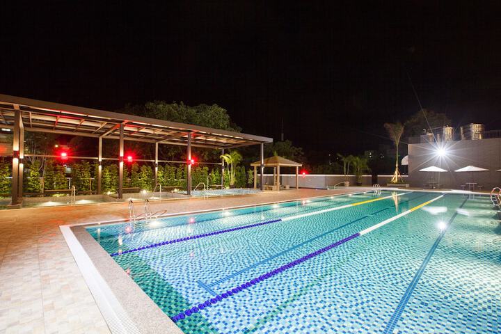Pool 16 of 32