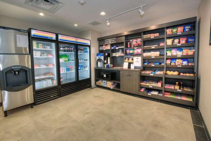 Snack bar