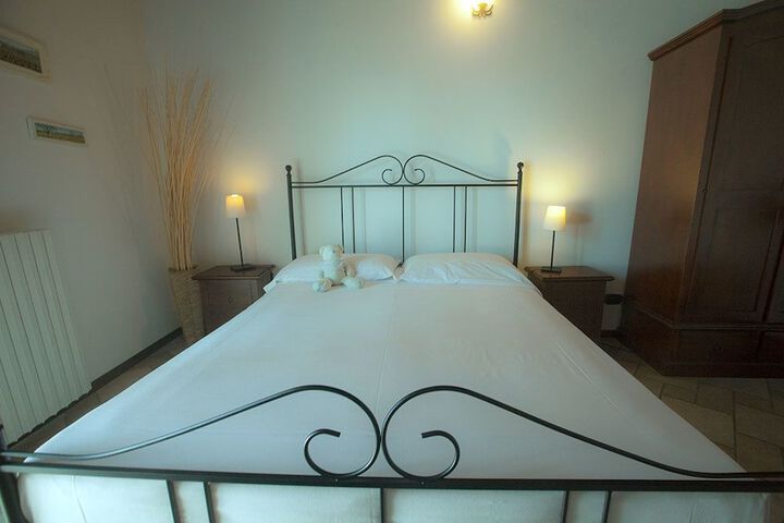 Room 2 of 58