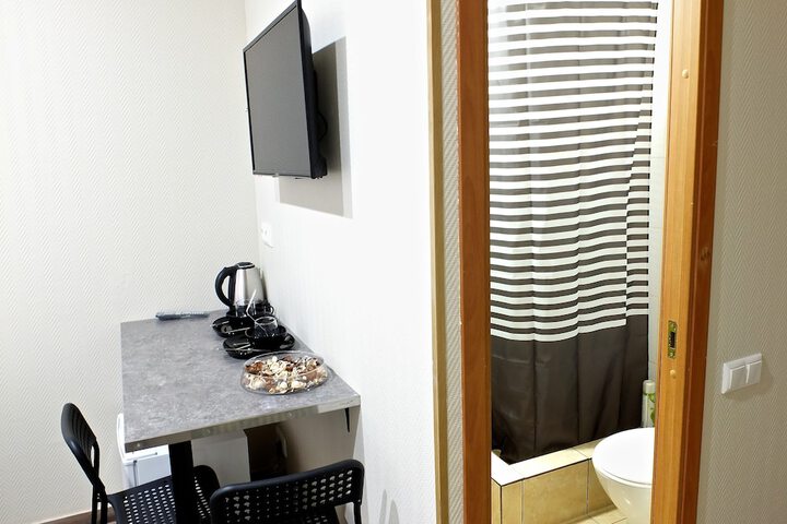 Room 11 of 68