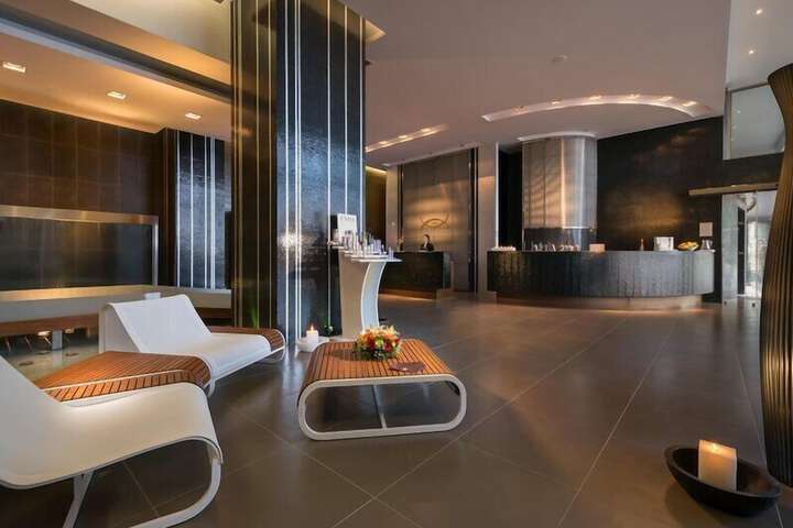 Lobby Photos