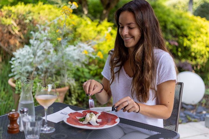 Dining 129 of 223