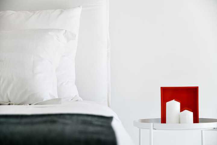 Room 12 of 30