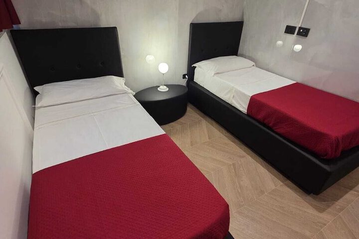 Room 21 of 44