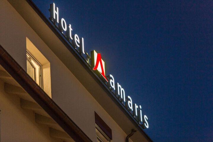 Hotel 78 of 79