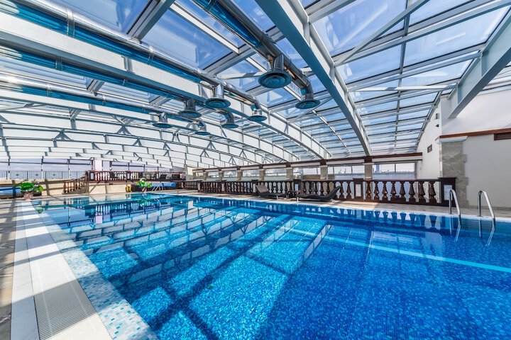 Pool 77 of 137