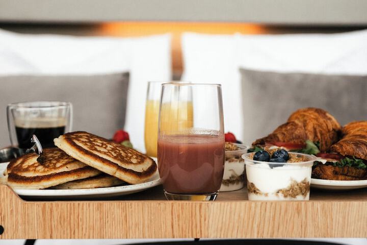 Breakfast/Coffee Service 50 of 68