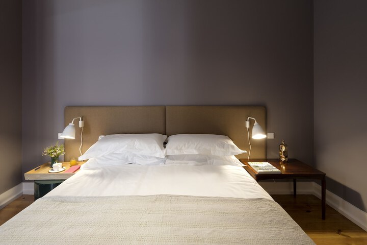 Room 40 of 49