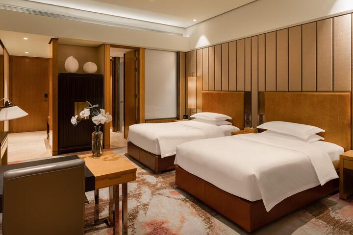 Room 86 of 111