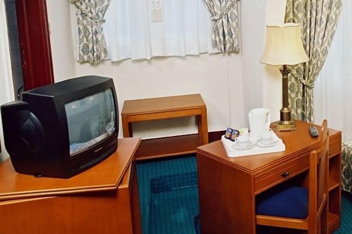 Room 29 of 47