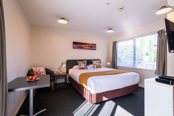 Room 20 of 66