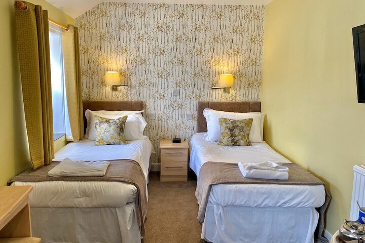 Room 20 of 36
